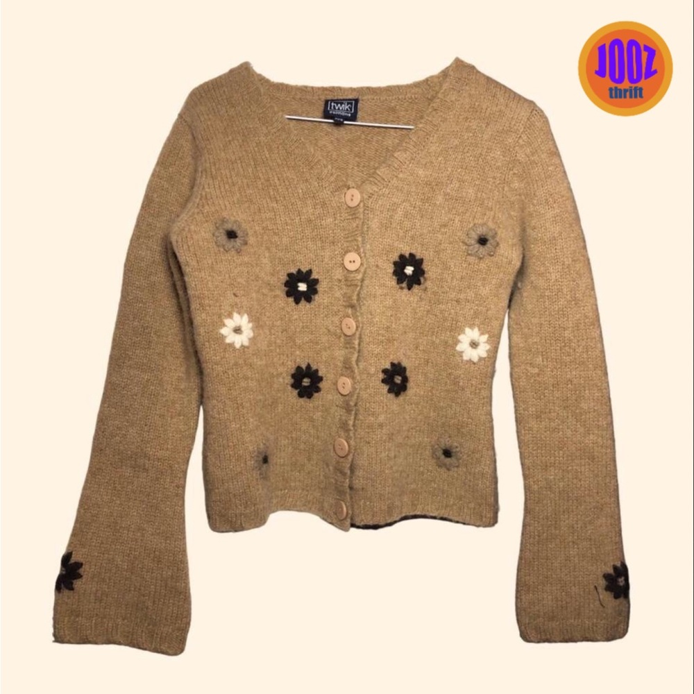 Simons Twik Cardigan Wool tan with flowers Small S